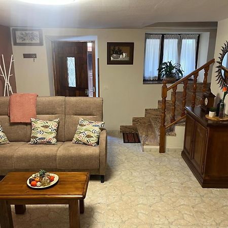 Apartamentos Rurales Los Villares Colunga Luaran gambar