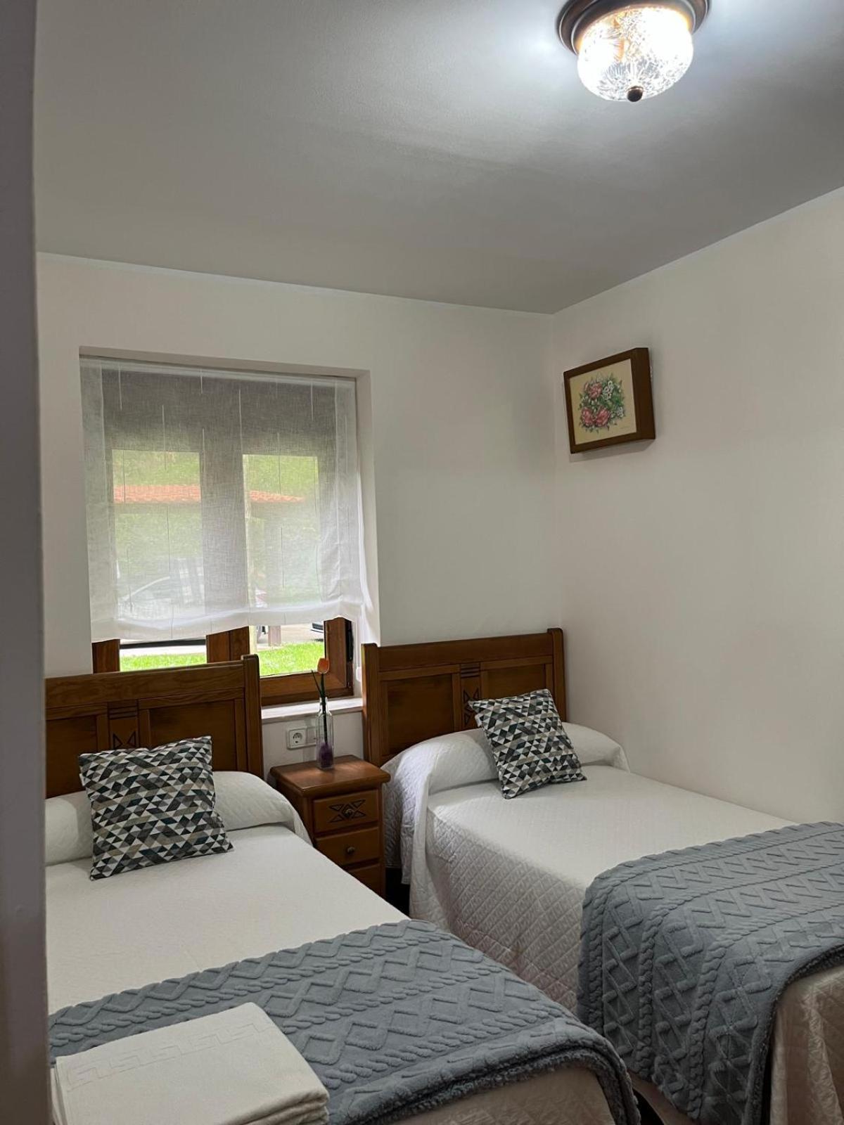 Apartamentos Rurales Los Villares Colunga Luaran gambar